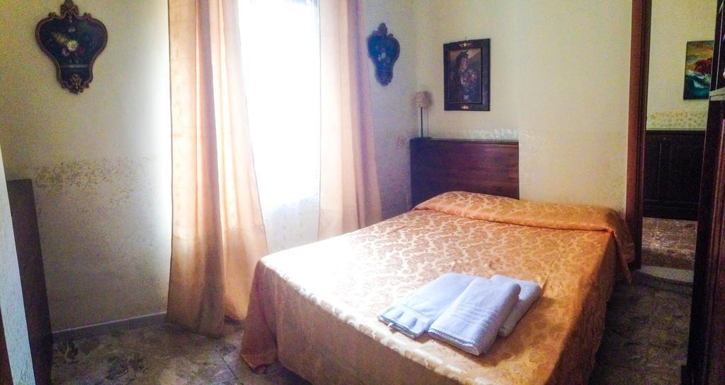 Studio Mastrangelo Naples Luaran gambar