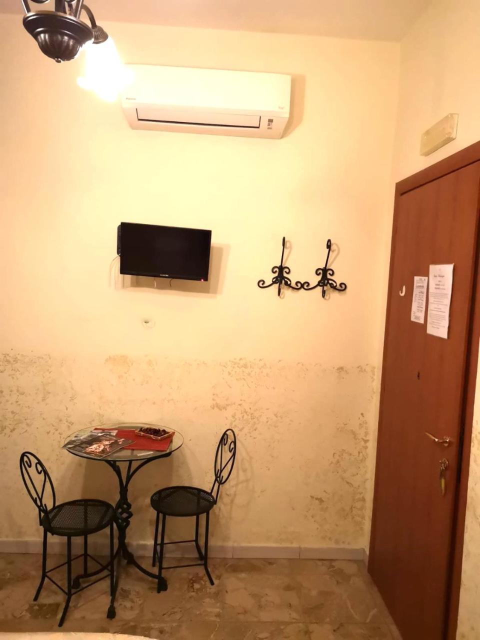 Studio Mastrangelo Naples Luaran gambar